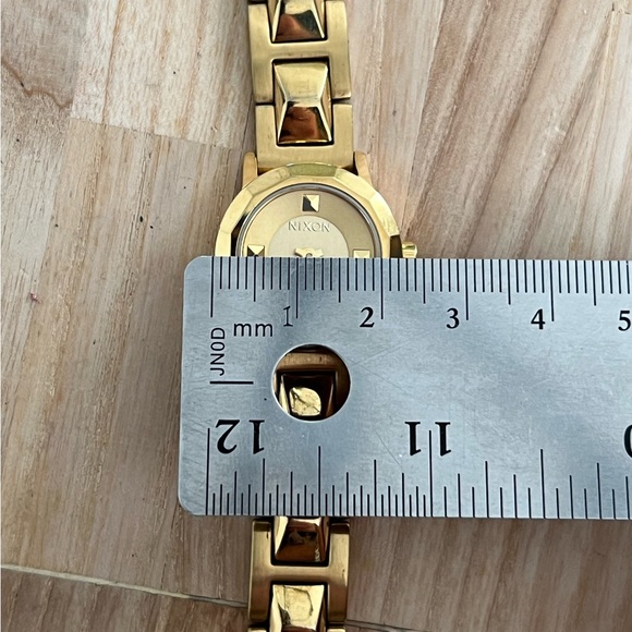 Nixon Ladies Watch Wrist Rockit The Mini B SS Good Bracelet and Dial - Picture 12 of 13